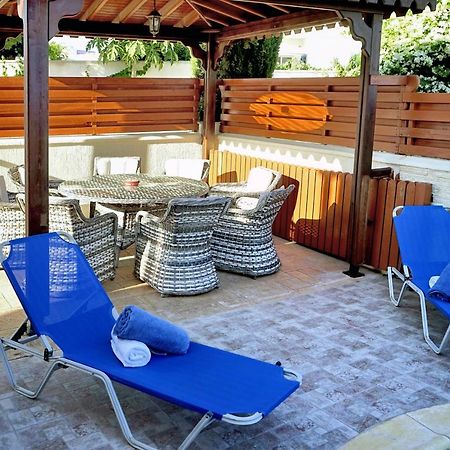 קורל ביי Chronas By Prestige Bookings מראה חיצוני תמונה