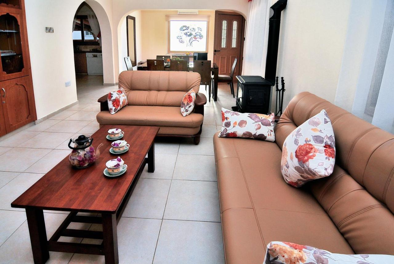 קורל ביי Chronas By Prestige Bookings מראה חיצוני תמונה